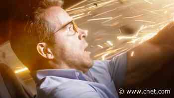 Free Guy director Shawn Levy says he did not make a video game movie video     - CNET