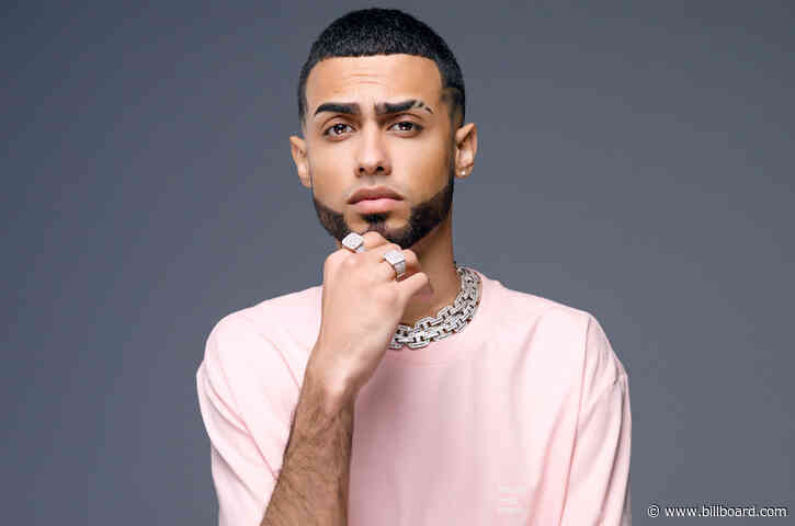Jay Wheeler Earns First No. 1 on a Billboard Airplay Chart With ‘Viendo El Techo’