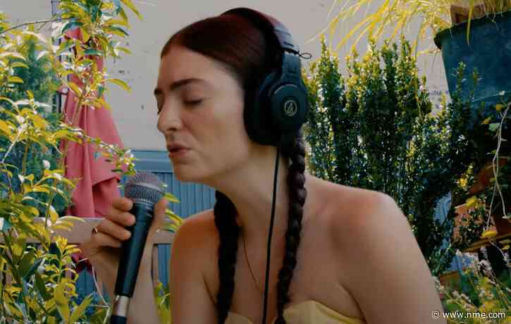 Watch Lorde’s rooftop performance of ‘Stoned At The Nail Salon’