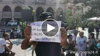 No green pass, torna la protesta a Sanremo: decine di persone in piazza Colombo - Riviera24 - Riviera24