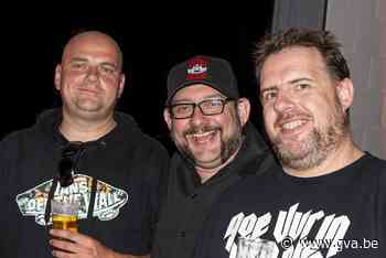 Metalmagazine verkoopt foto's van topbands voor Ekers gezin dat vastzat tijdens overstromingen in Theux: “We zijn sprakeloos” - Gazet van Antwerpen