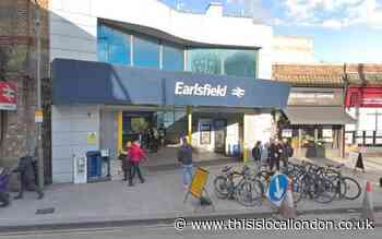 Plans for reduction in services at Earlsfield station