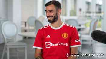 Bruno Fernandes impressed by Donny van de Beek physique before 202122 season - Manchester United