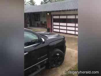 'Help me, help me!' Video captures terrifying moments before intruder is shot at acreage - Calgary Herald