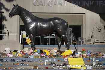 Calgary police looking for man after residential school memorial set on fire – Peace Arch News - Peace Arch News