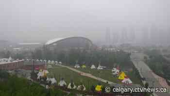 Calgary residents with respiratory problems at risk as smoke descends in the city - CTV Toronto