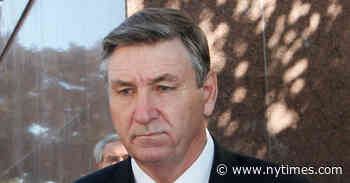 Britney Spears’s Father Fights Effort to Remove Him as Conservator