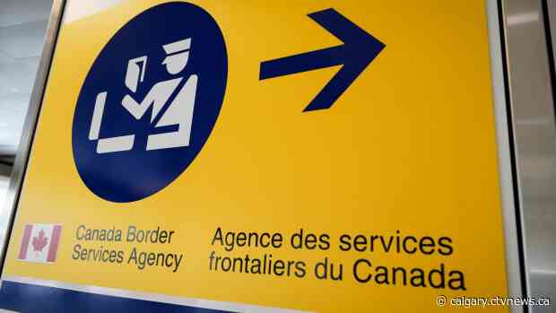 CBSA employees agree to deal with government, ending day long strike action