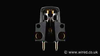 The finest luxury rides, hi-fi, design and tech