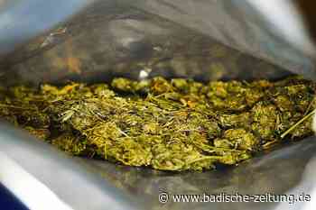 Einsatzkräfte finden in einer Wohnung angebranntes Essen – und Marihuana - Steinen - Badische Zeitung