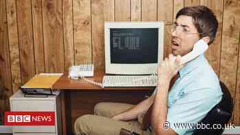 Keeping old computers going costs government £2.3bn a year, says report