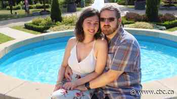 Toronto couple struggles to get marriage licence amid pandemic restrictions, high demand - CBC.ca