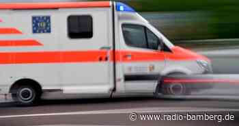 Mann stürzt aus Fenster im ersten Stock: Schwerverletzt