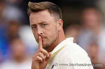 Ollie Robinson five-for helps England limit India damage - Barrhead News