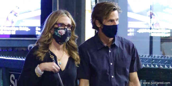 Julia Roberts Gets Romantic With Husband Danny Moder During Dinner Date in NYC
