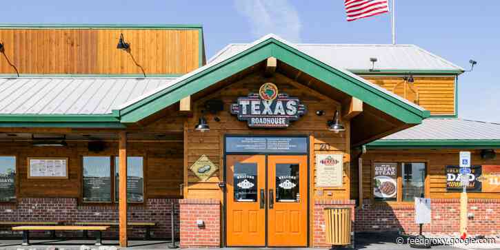 Higher-end chains are beating out more casual ones as people return to restaurants