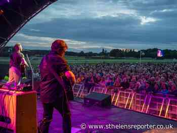 Ronan Keating entertains racegoers at Haydock Park - St Helens Reporter