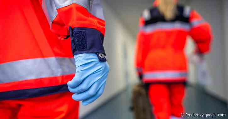 Man credits Apple Watch fall detection feature with saving his life