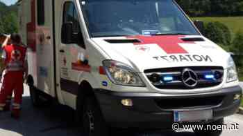 Verkehrsunfall in Neunkirchen: Notarztwagen übersehen! - NÖN.at