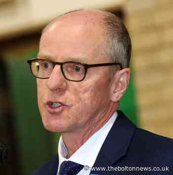 Minister hails summer schools - 21 will open in Bolton