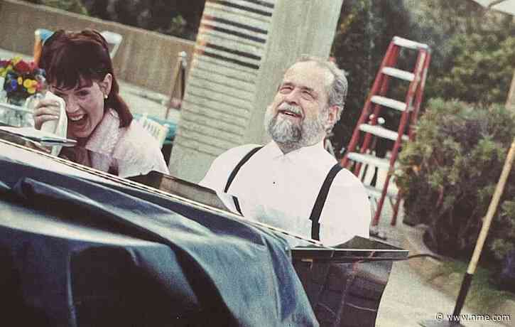 Molly Ringwald pens obituary for father, jazz musician Bob Ringwald, who has died aged 80