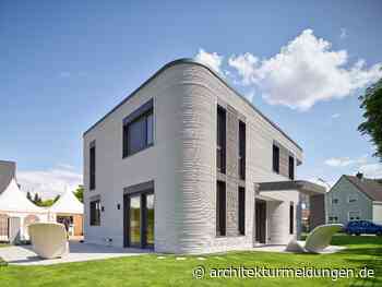 Wohnhaus aus dem 3D-Drucker mit Flächenheiz- und Kühlsystem von aquatherm