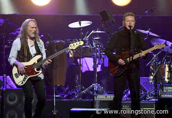 You Can Only ‘Live It Up’ at This Eagles’ ‘Hotel California’ Show If You Get Vaxxed