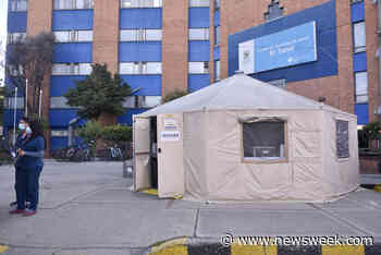 Houston Hospital Sets up Tents Outside to Deal With Delta Variant Overflow - Newsweek
