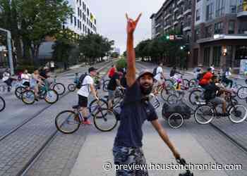 Houston mass bike rides boom around the city in the age of COVID - Houston Chronicle