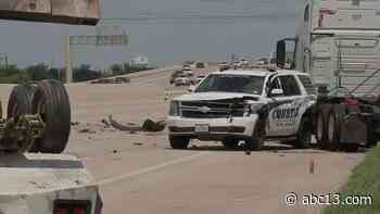 Houston traffic: Deputy 'banged up' after major crash involving 18-wheelers on US-59/I-69 northbound - KTRK-TV