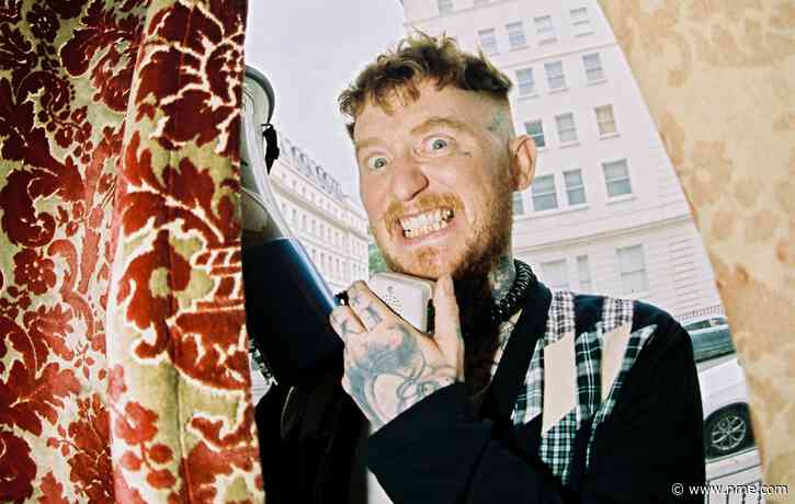 See Frank Carter And The Rattlesnakes’ behind-the-scenes photos from trippy ‘Go Get A Tattoo’ video