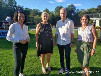 Pittental: Als der damalige Landeshauptmann vom Drei-Meter-Turm sprang - meinbezirk.at