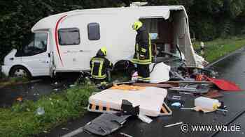Senden/NRW: Wohnmobil zerfetzt nach Unfall - sieben Verletzte - wa.de