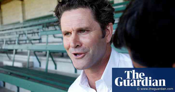 New Zealand cricket great Chris Cairns in intensive care in Sydney