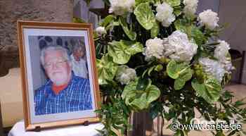 Am Grab von Max Lobinger: Zahnarzt und engagierter Bürger - Onetz.de