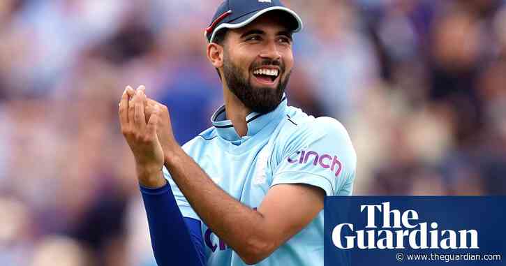 England replace injured Broad with Saqib Mahmood for second India Test