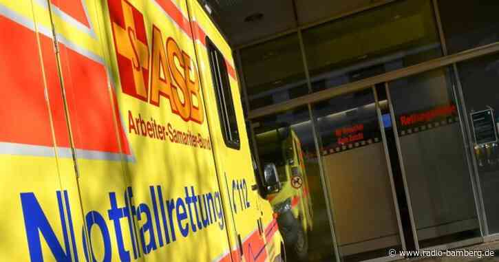 Gabelstapler erwischt und verletzt Joggerin