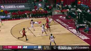 Miles McBride with an and one vs the Toronto Raptors - Yahoo Canada Sports