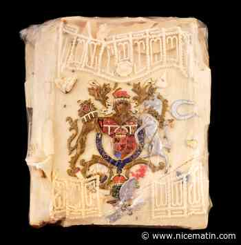 Bon appétit! Une part du gâteau de mariage de Charles et Diana vieille de 40 ans vendue aux enchères