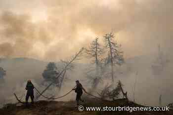 Dudley firefighters among team fighting wildfires in Greece | Stourbridge News - Stourbridge News