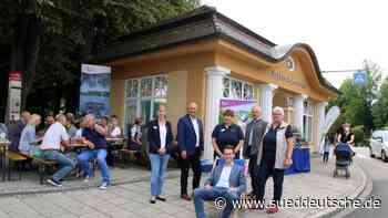 Schmuckstück am Bahnhof - Süddeutsche Zeitung