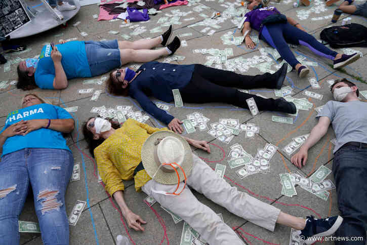 Artist Nan Goldin Leads Protest Over Proposed Settlement Offer for Sackler Family