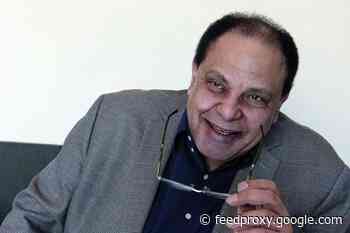 Egypt’s Greatest Living Novelist Explores Why The Tahrir Square Revolution Failed