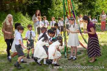 Purley school Reedham Park school on sale for £1 million
