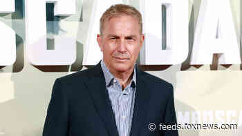 Kevin Costner returns to 'Field of Dreams' location ahead of MLB game between Yankees, White Sox