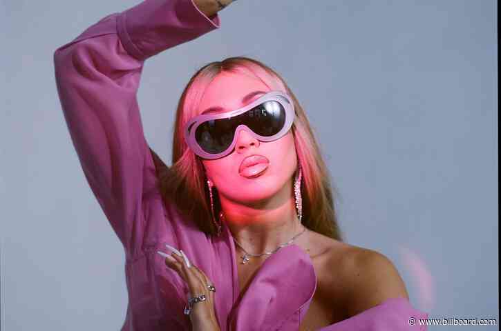 Kali Uchis’ ‘Telepatia’ Tops Rhythmic Airplay Chart