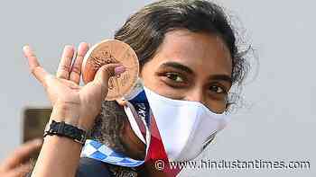 Professional coaching key to success for Indian sportswomen: Sindhu - Hindustan Times