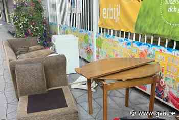 Politie betrapt en beboet verschillende sluikstorters (Antwerpen) - Gazet van Antwerpen