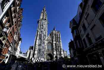 Antwerpse Open Vld hoopt op regenboogvlag op kathedraal (Antwerpen) - Het Nieuwsblad