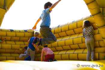 Niel Springt tijdens moederdagweekend (Niel) - Gazet van Antwerpen